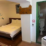 Maria Guest house