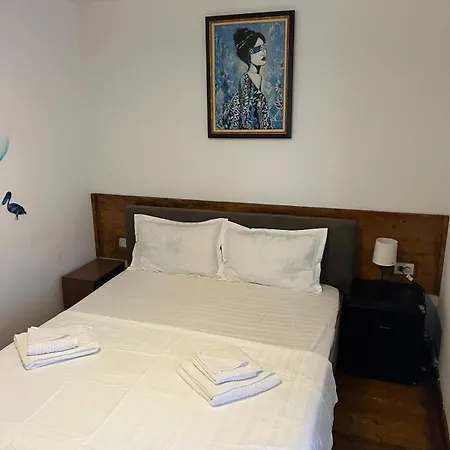 Maria Guest house