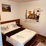 Maria 3*